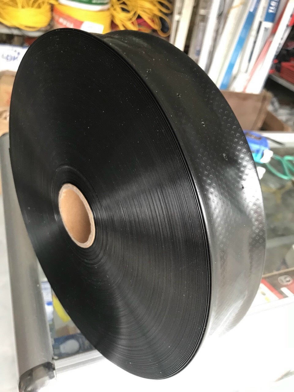 Dây tưới phun mưa phi 27mm ( cuộn 100m)
