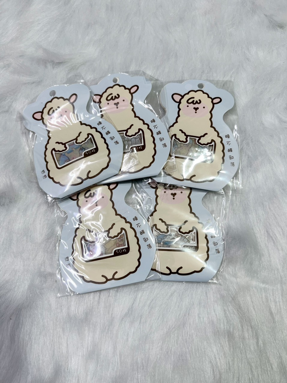 gói 50 miếng sticker molang phiên bản mới