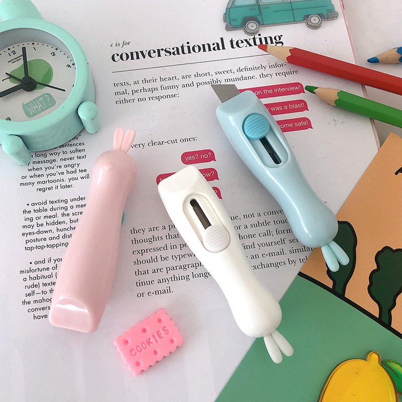 Dao rọc giấy cỡ nhỏ (Hình thỏ) mini - Cầm chắc tay