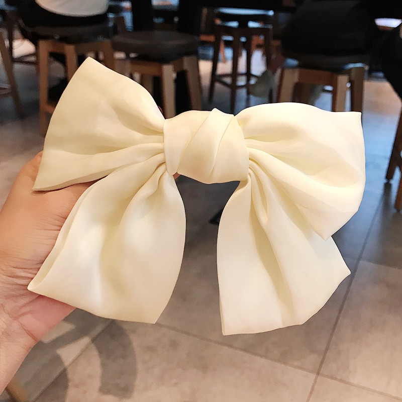 Kẹp tóc kiểu nơ bướm lớn công chúa 2021