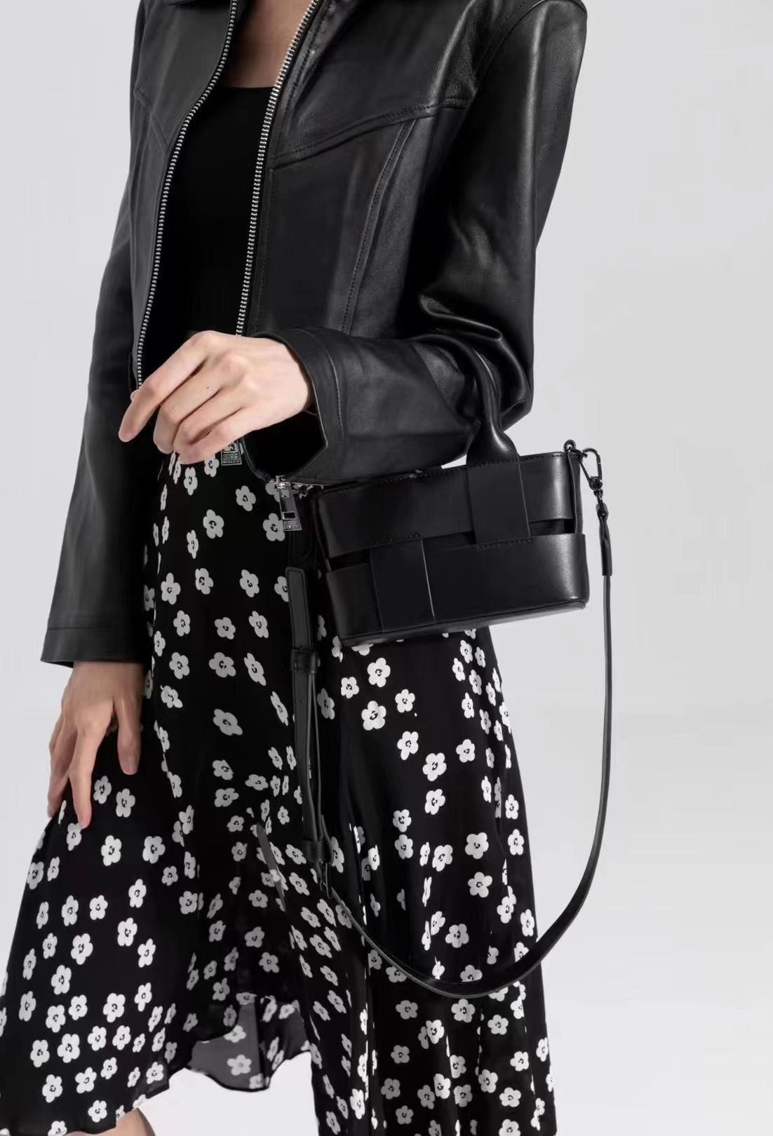 Túi da cao cấp QUINCE BAG ĐEN