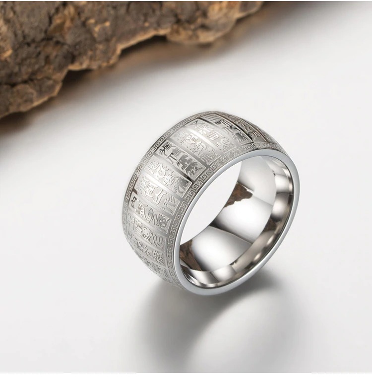 Nhẫn - Nhẫn khắc chú đại bi titan được gia công tỉ mỉ, sang trọng - Nhẫn khắc titan - Nhẫn khắc chú đại bi