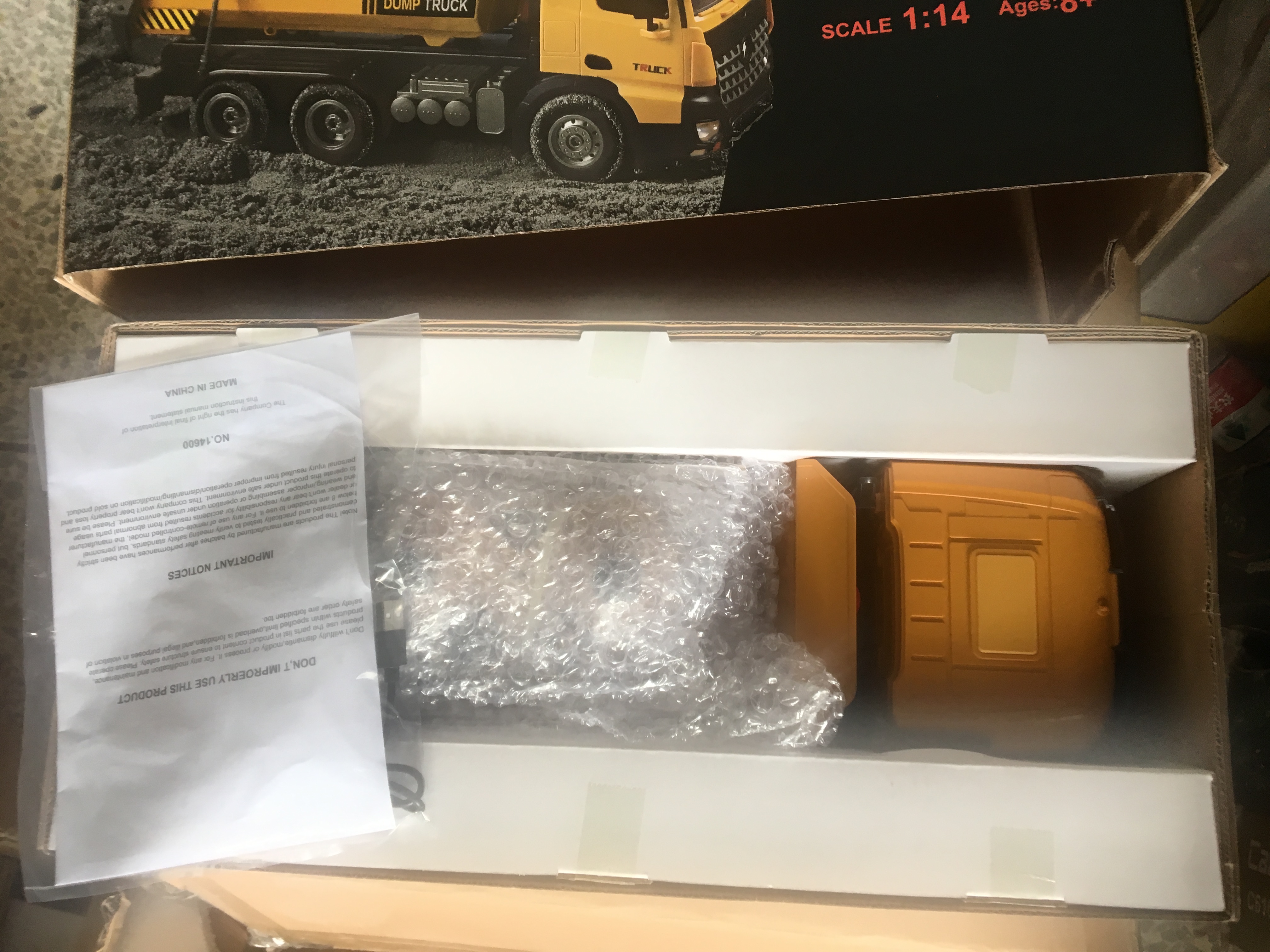 XE BEN ĐIỀU KHIỂN TỪ XA WL 14600