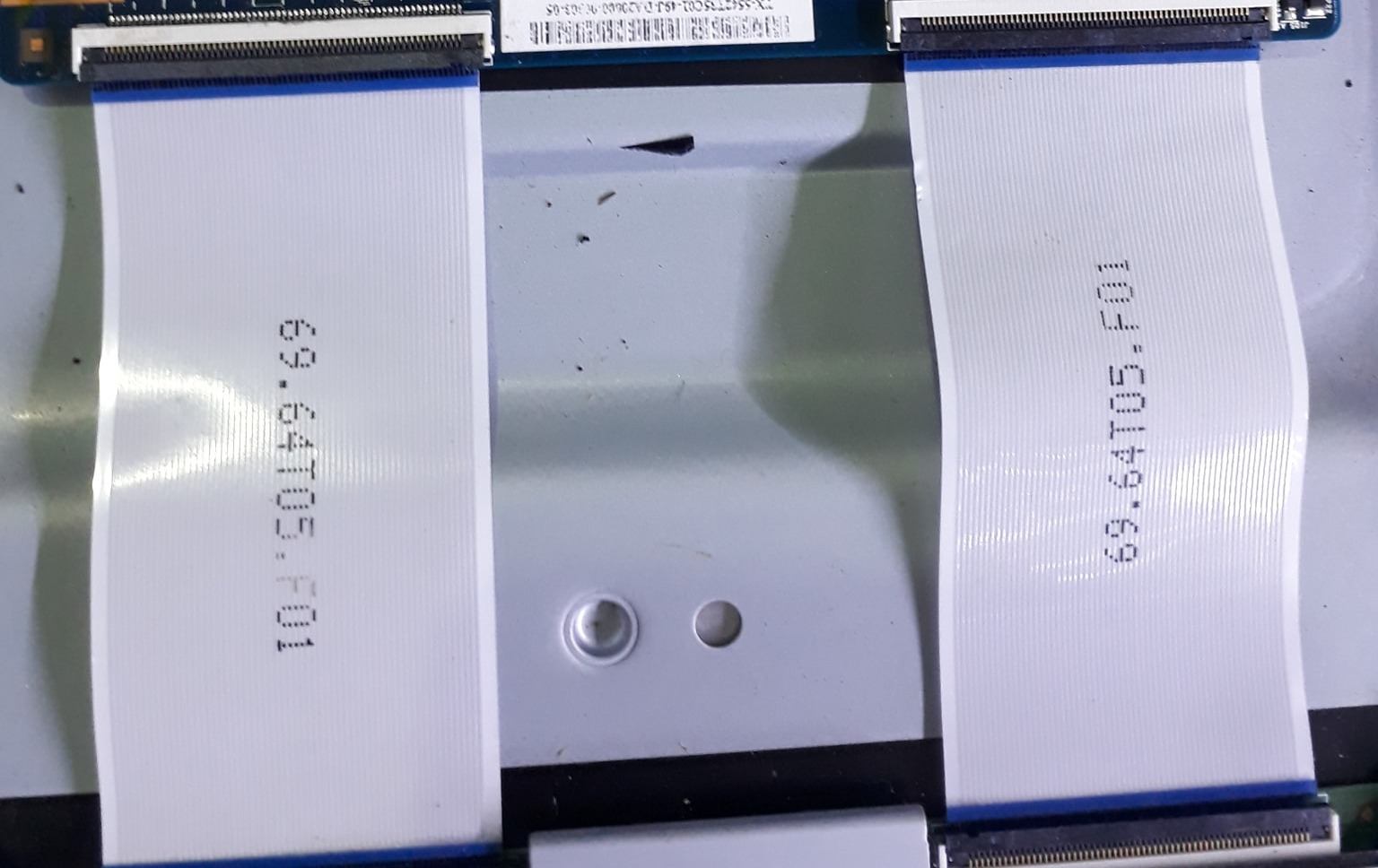 Phụ kiện tivi Sony 32W700B, 42W700B