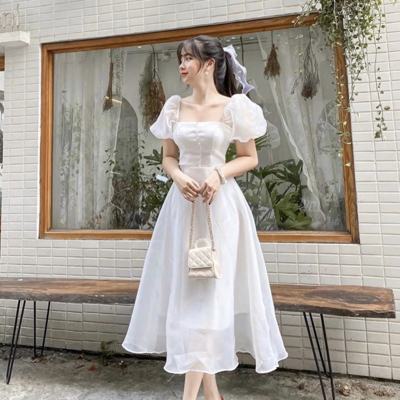 Đầm trắng form dài tay bo