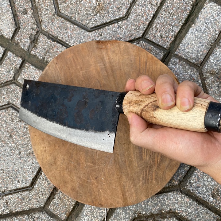 Dao chặt xương rèn thủ công bằng nhíp xe