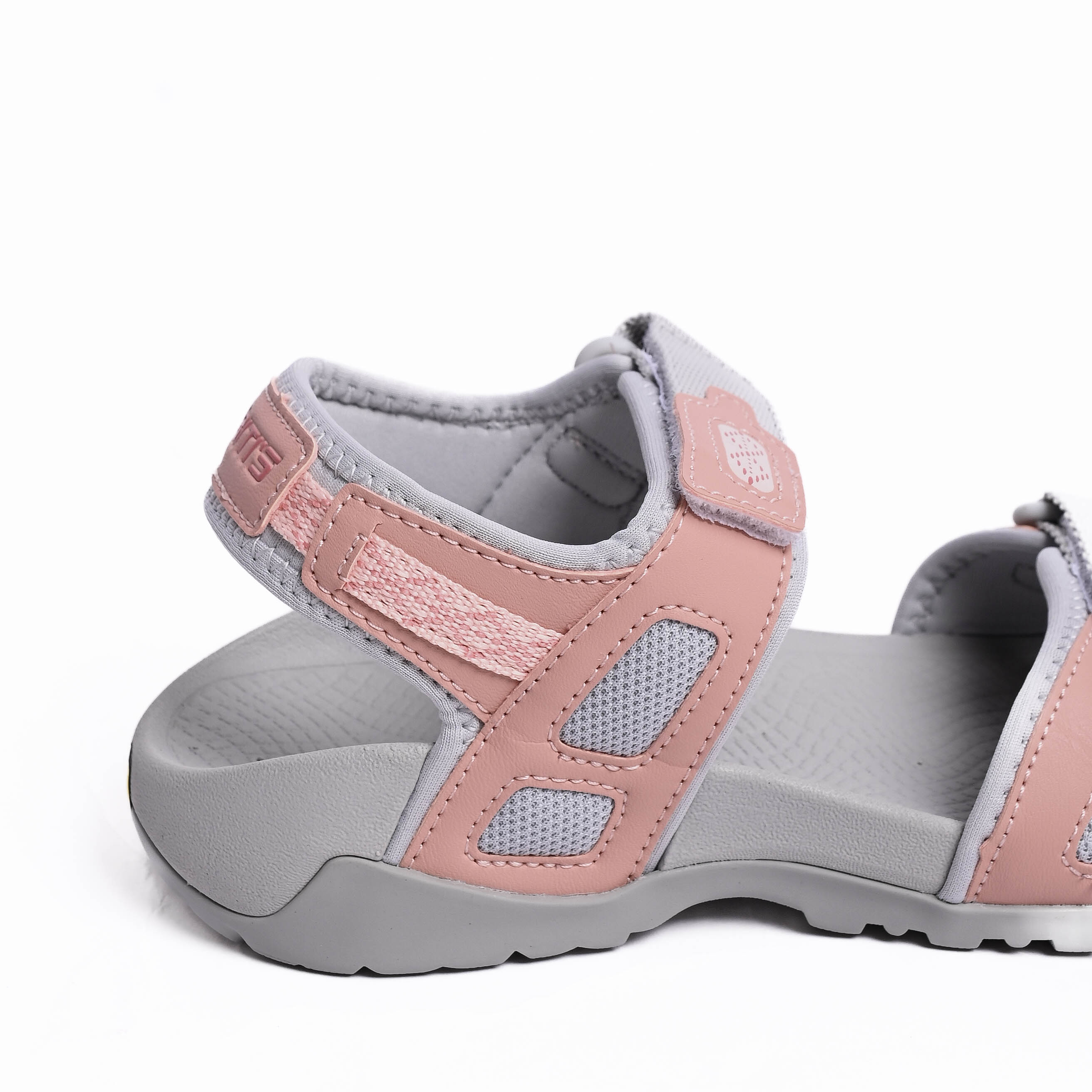Sandal thể thao Bitis nữ (35-40)