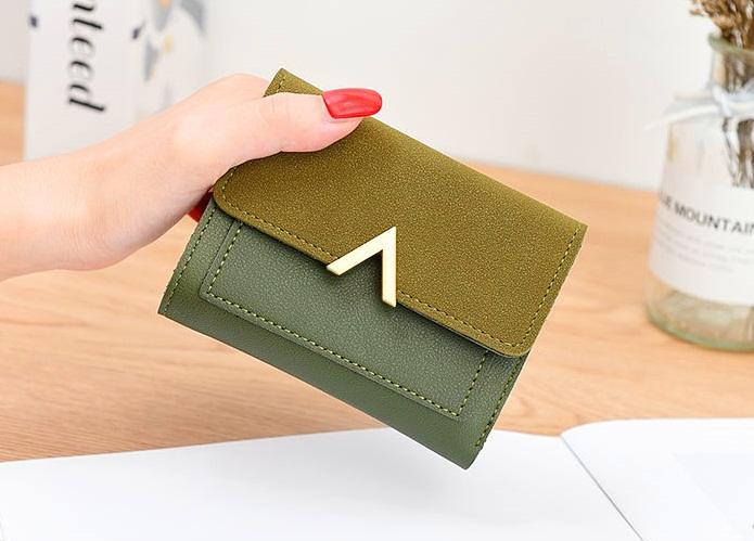 Ví nữ thời trang nút V cực chất