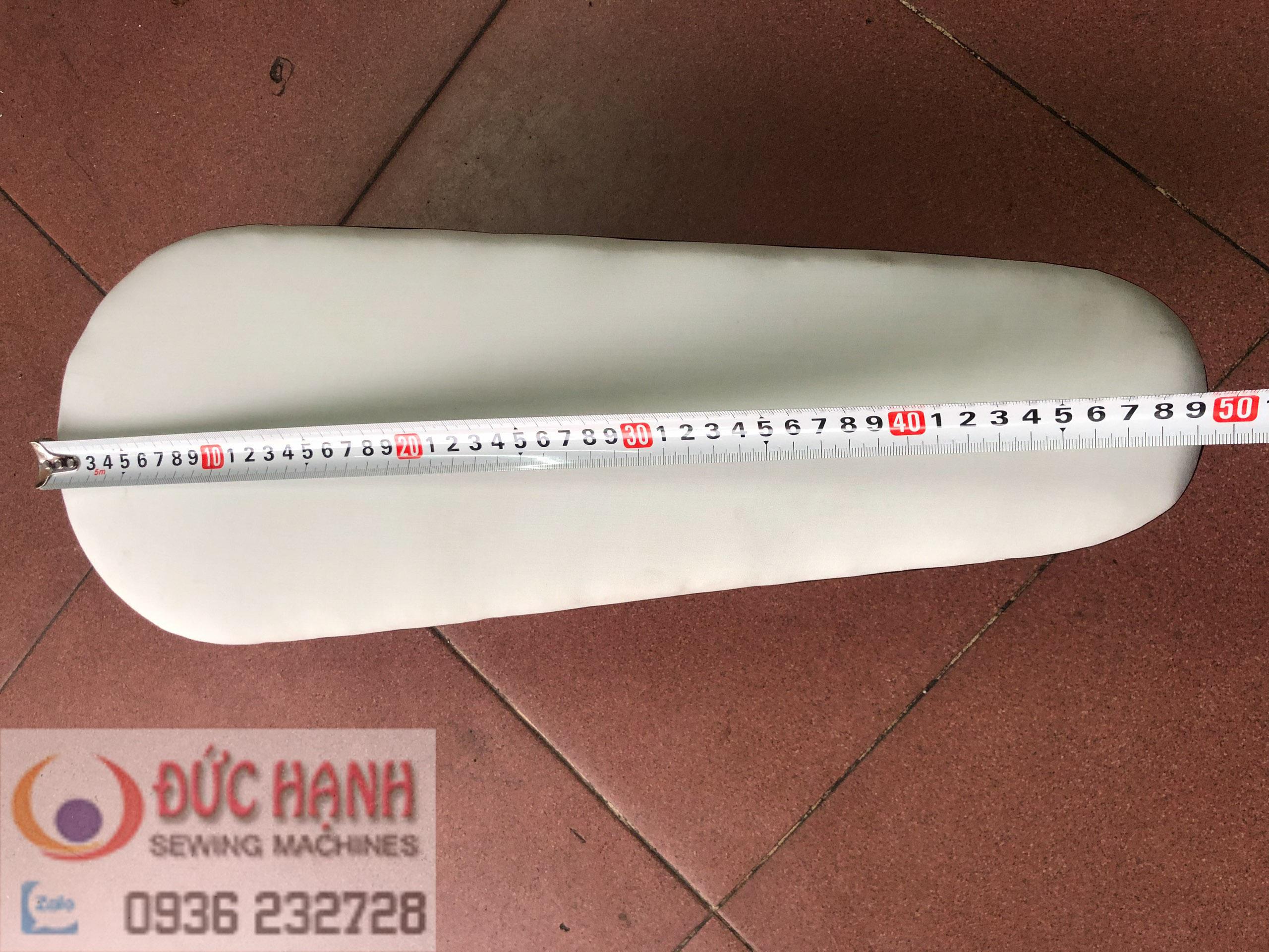 NGỰA ỦI QUẦN ÁO