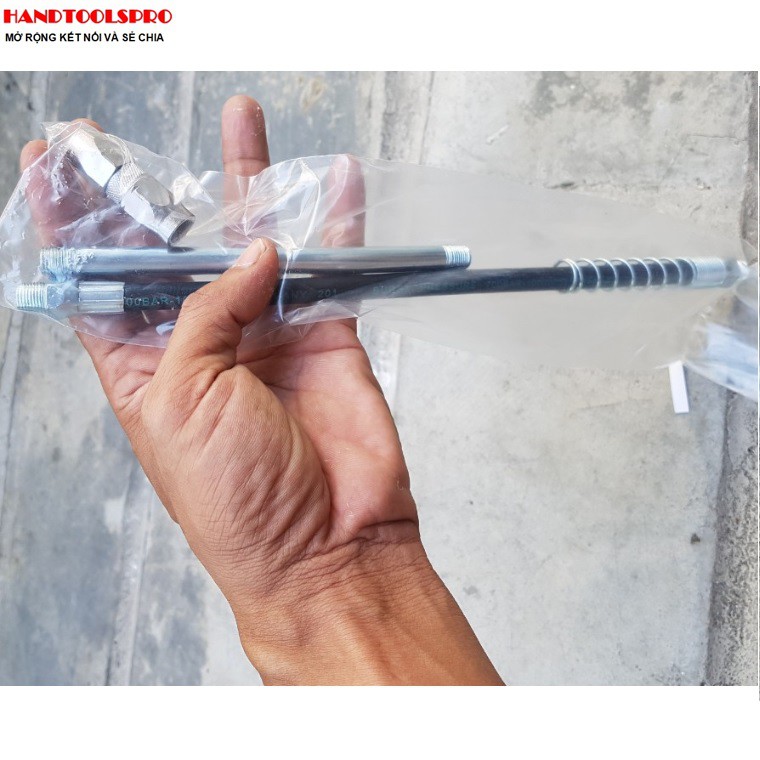 Bơm Mỡ cao cấp 600cc 2 Ti TOP LU-BM600