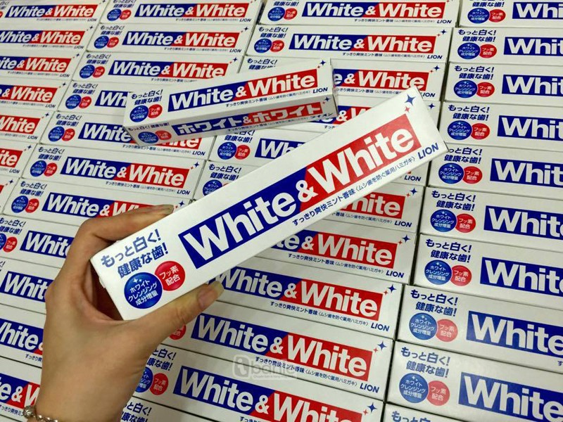 Kem đánh răng nhật Lion White White 150g