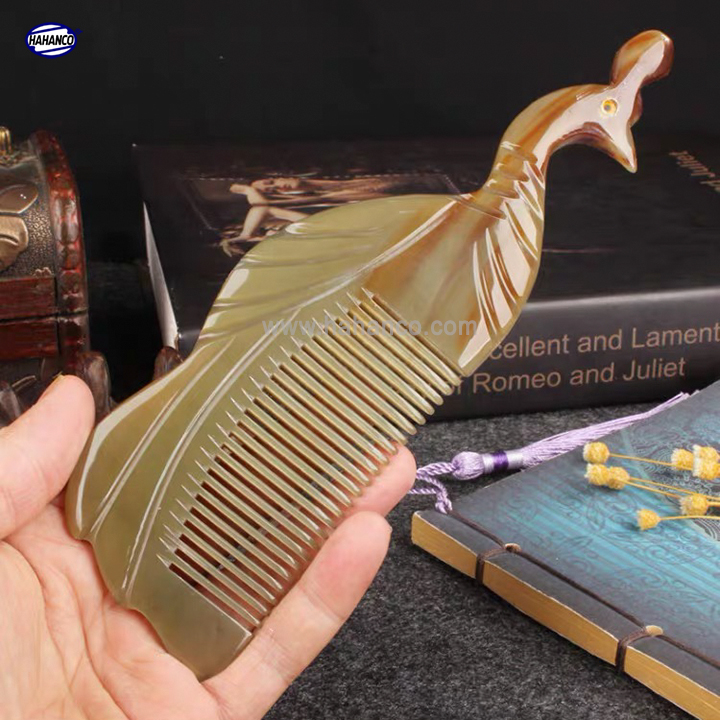 Lược sừng con công đẹp làm quà tặng nữ - coh114 chăm sóc tóc - horn comb of hahanco