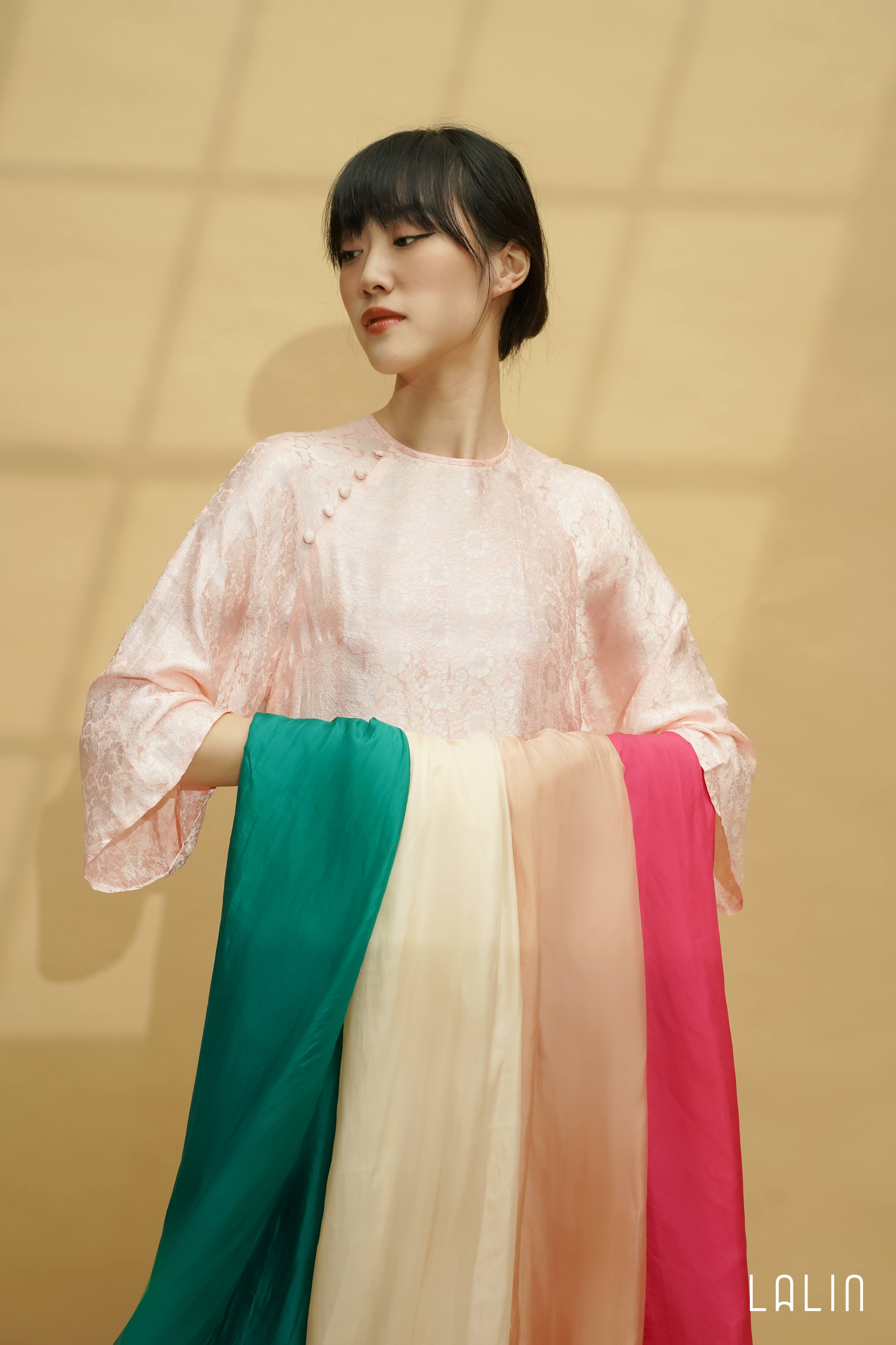 Khăn lụa Vân Du phụ kiện thời trang Lalin
