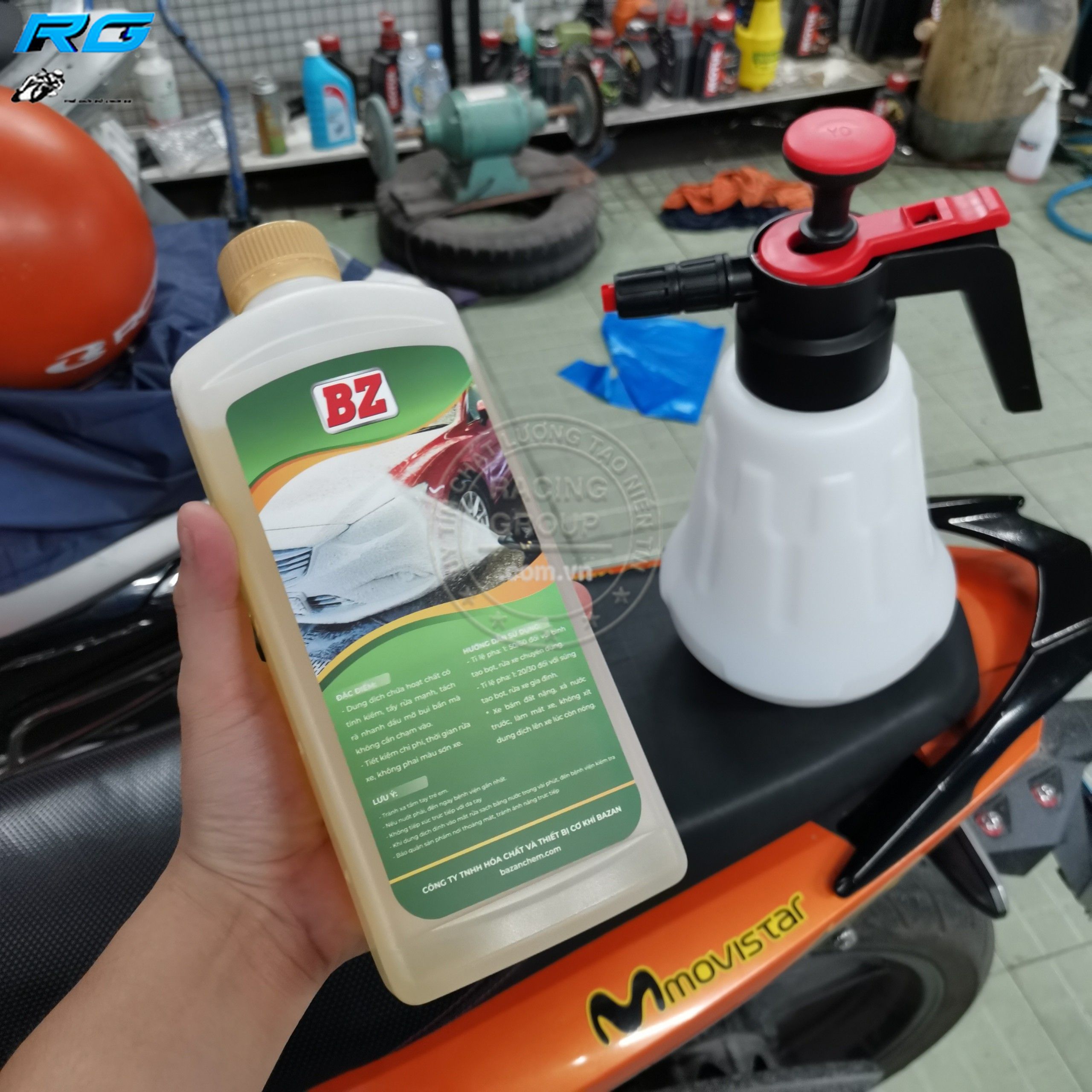 Dung Dịch Nước Rửa Xe Bz Không Chạm Siêu Sạch 1 Lít