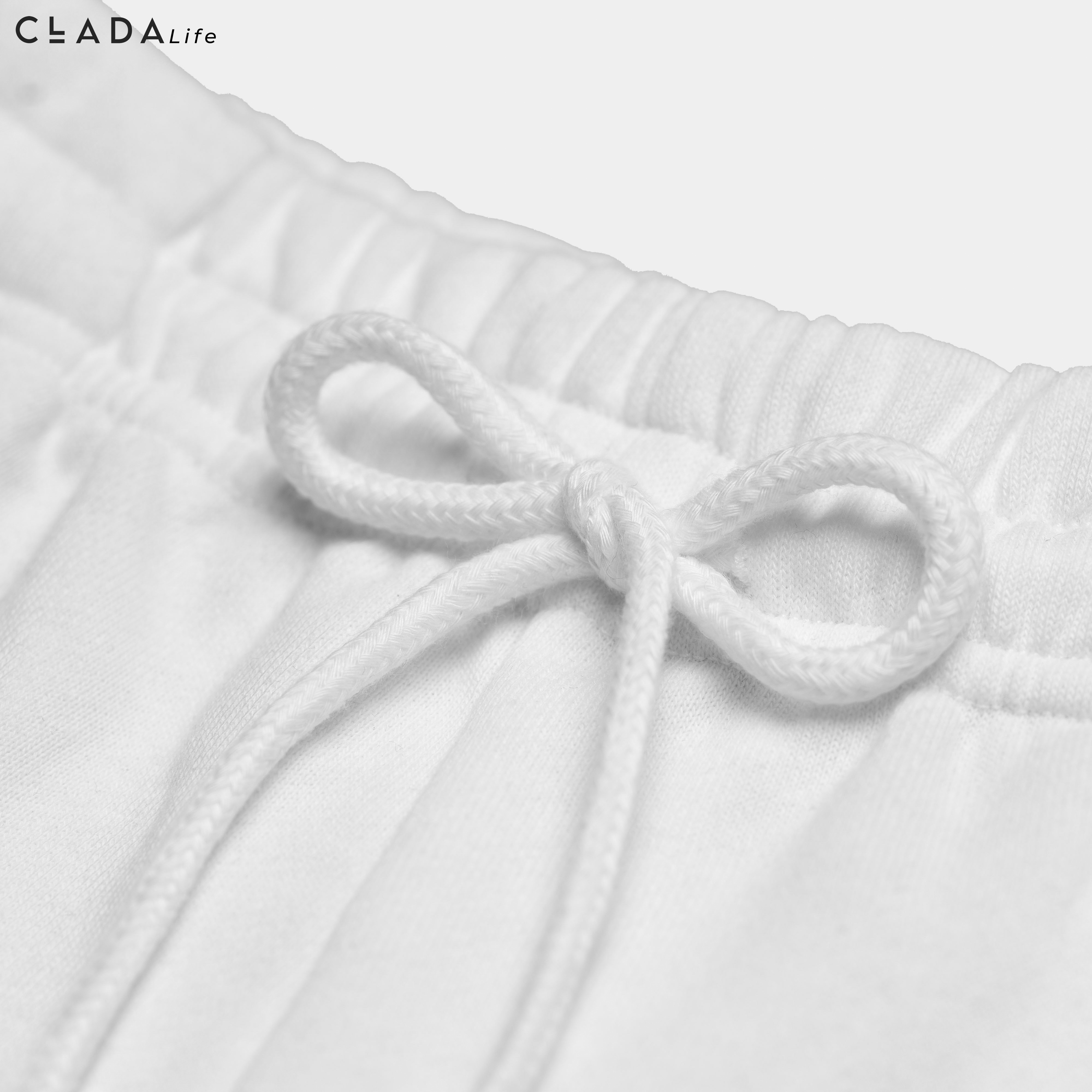 Quần short nữ thương hiệu CLADA - Trắng