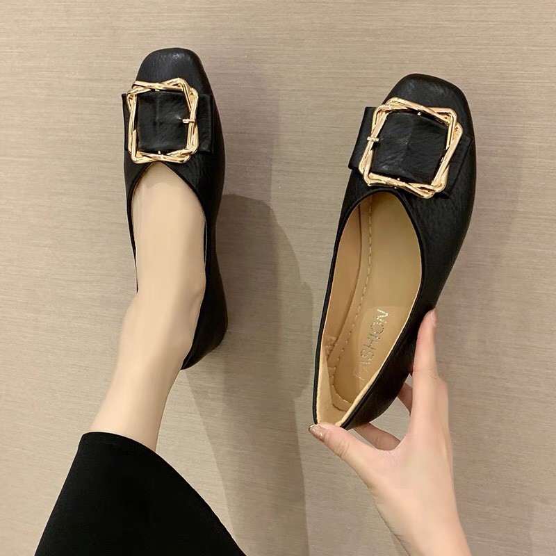 Giày slip on nữ đế bệt chất da đẹp siêu bền êm chân