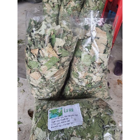 1kg Lá sen khô thơm.xanh