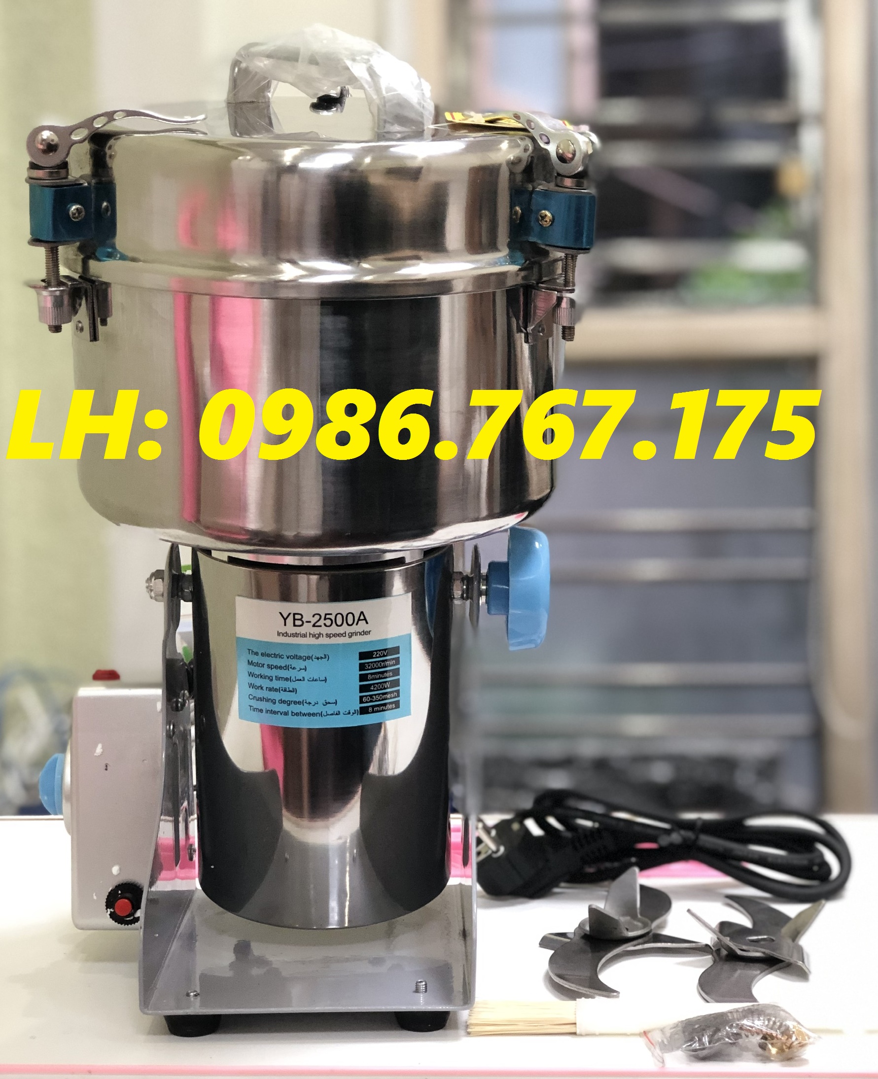 Máy xay, nghiền đồ khô, bột, ngũ cốc chất liệu INOX 304 cỡ siêu lớn 2.500 gam, công suất 4200W xay được khối lượng rất lớn