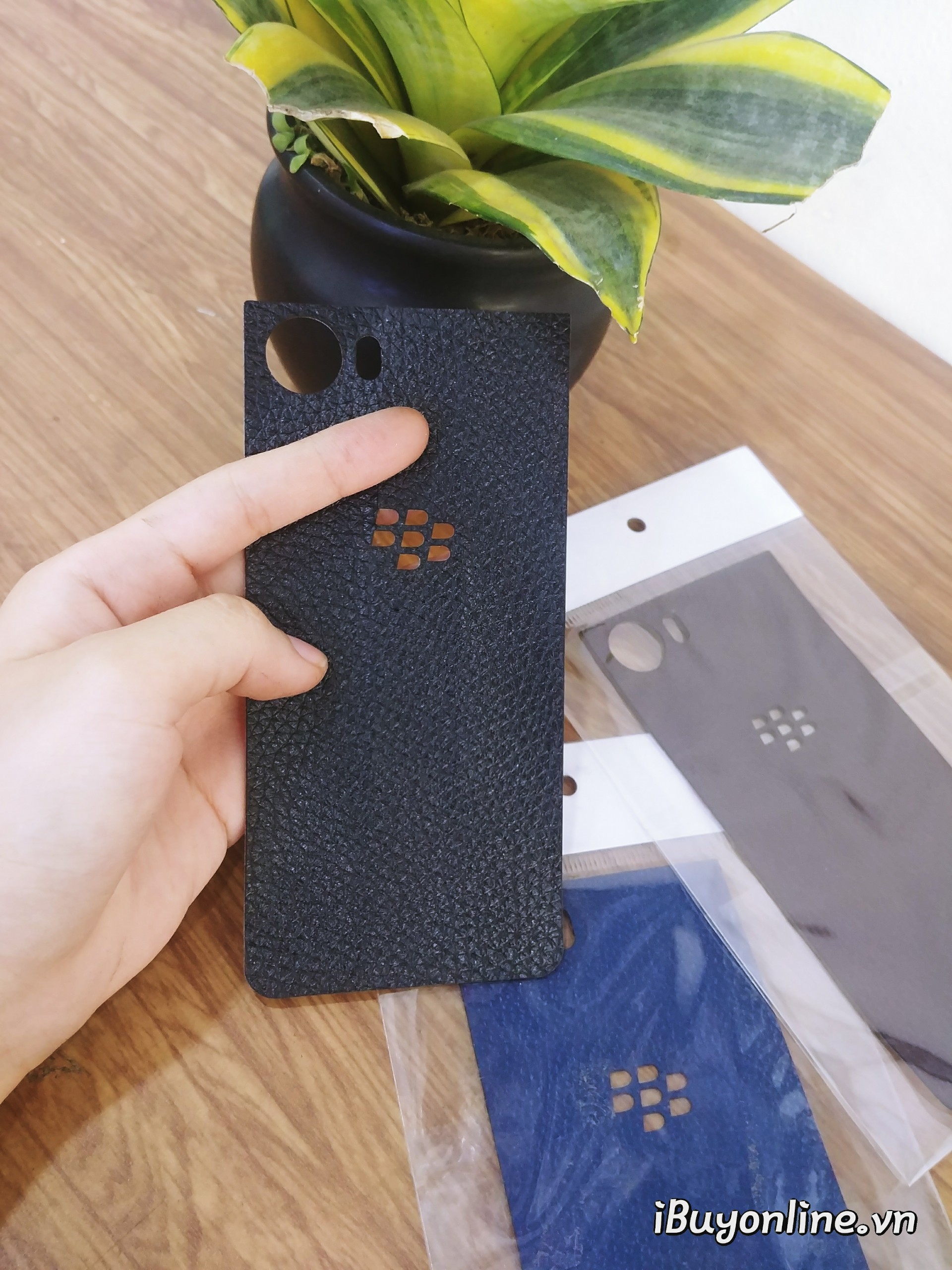 [HCM]Dán Da Blackberry Keyone - Da Bò Thật  - Dán Da Blackberry Keyone
