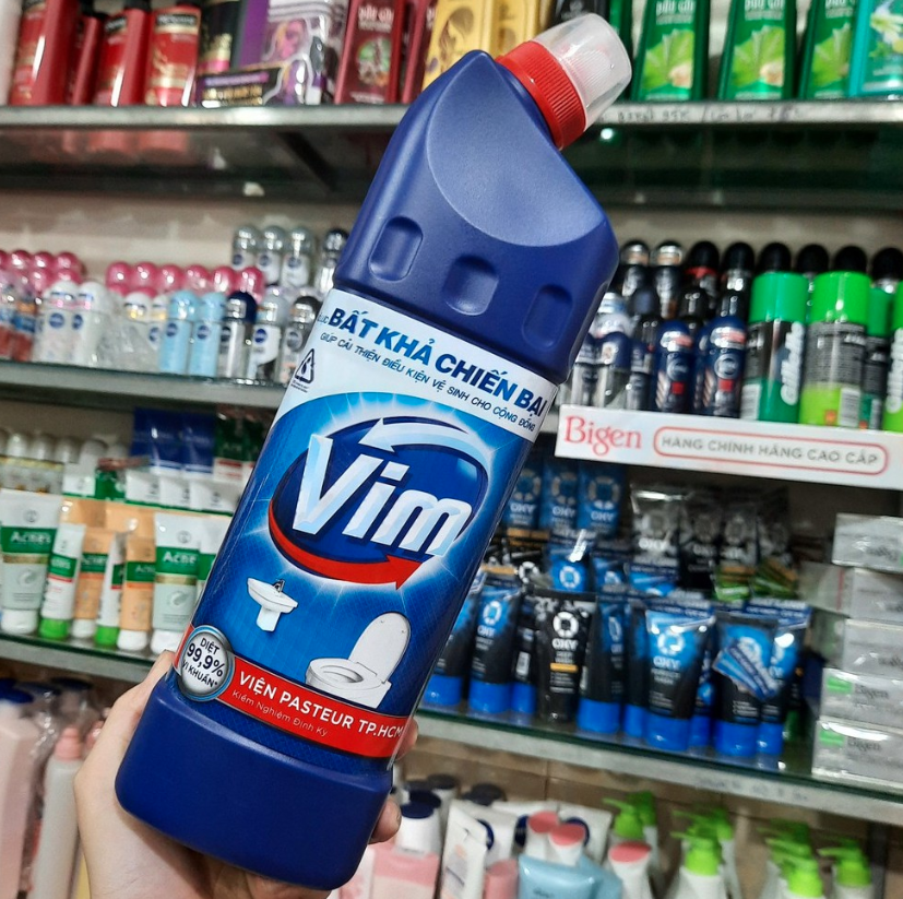 Nước tẩy bồn cầu Vim siêu diệt khuẩn (880ml/chai)