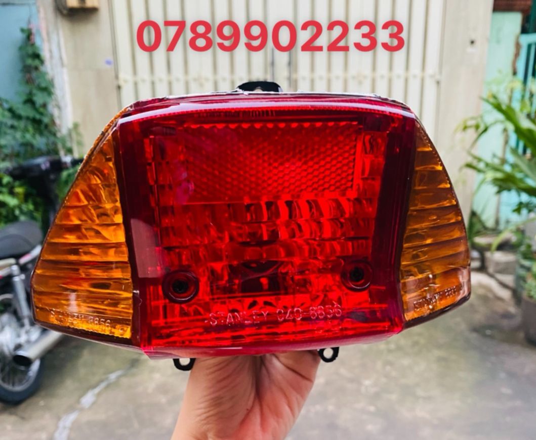 Đèn hậu sau xe super dream