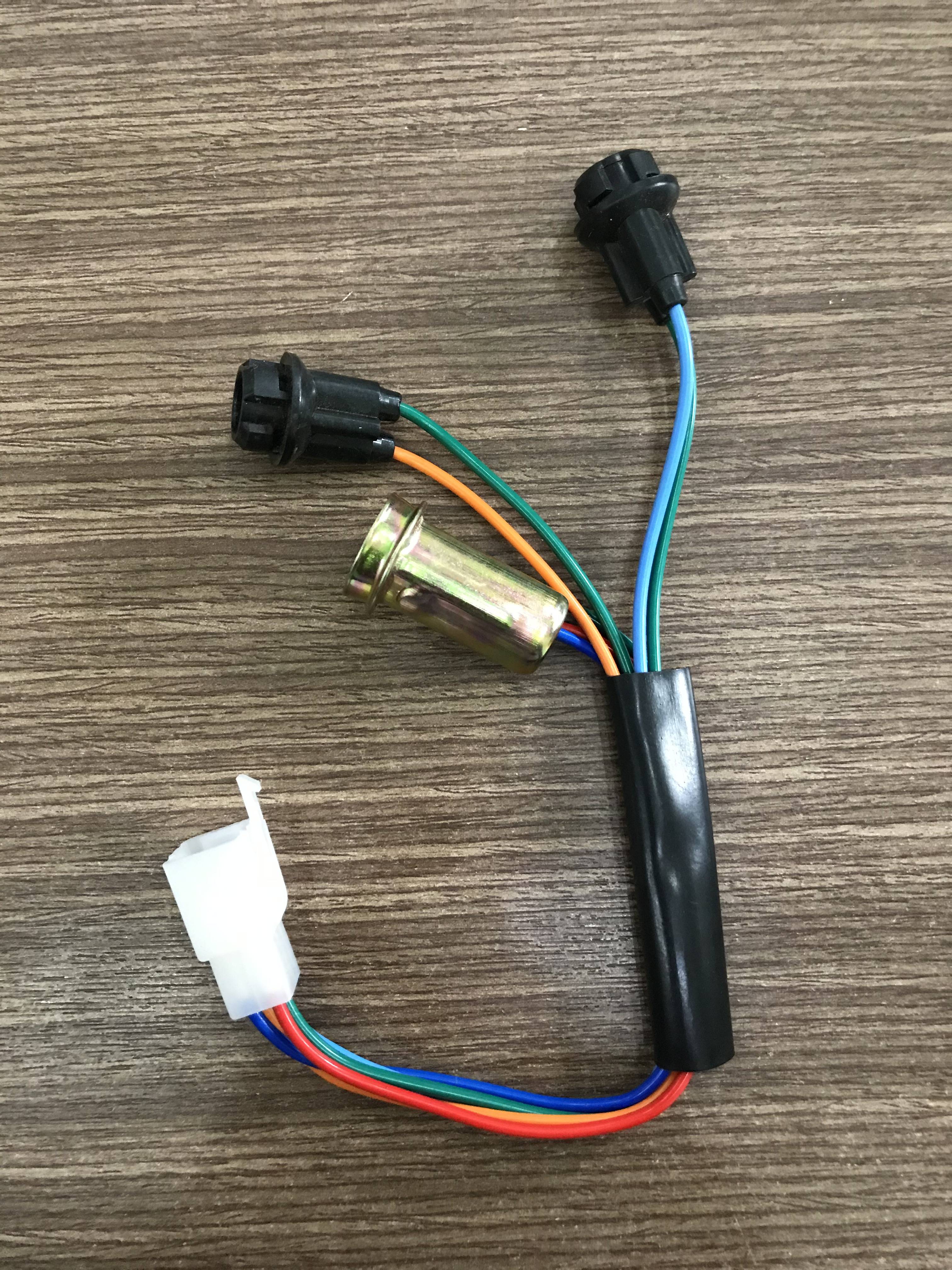 [HCM]Đuôi đèn sau wave alpha ( loại tốt )