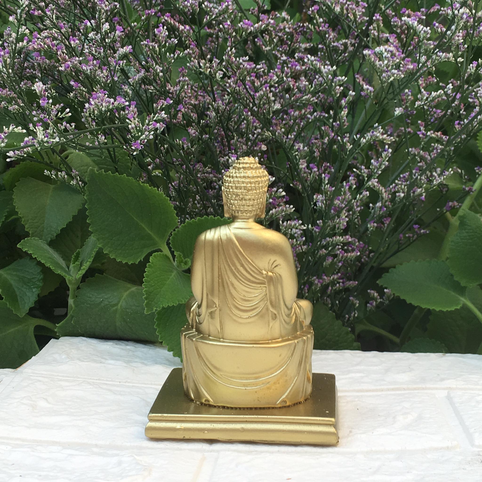 Phật A Di Đà màu sơn đồng