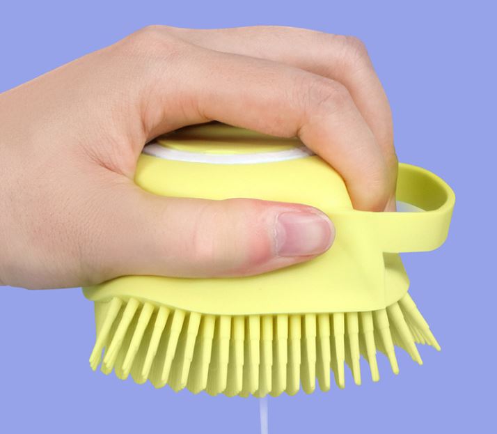 Miếng tắm silicon có chỗ đổ sữa tắm