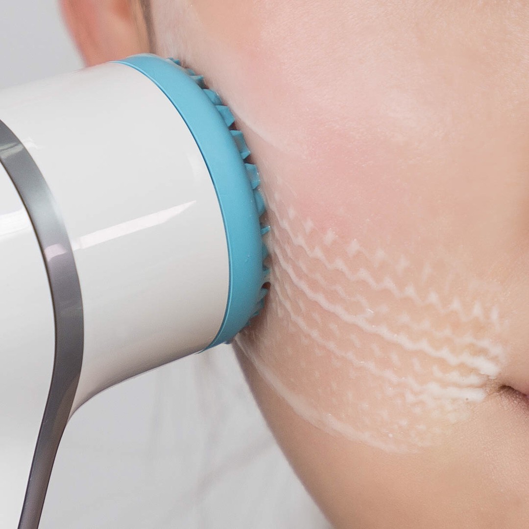 ĐẦU RỬA MẶT LUMISPA NUSKIN