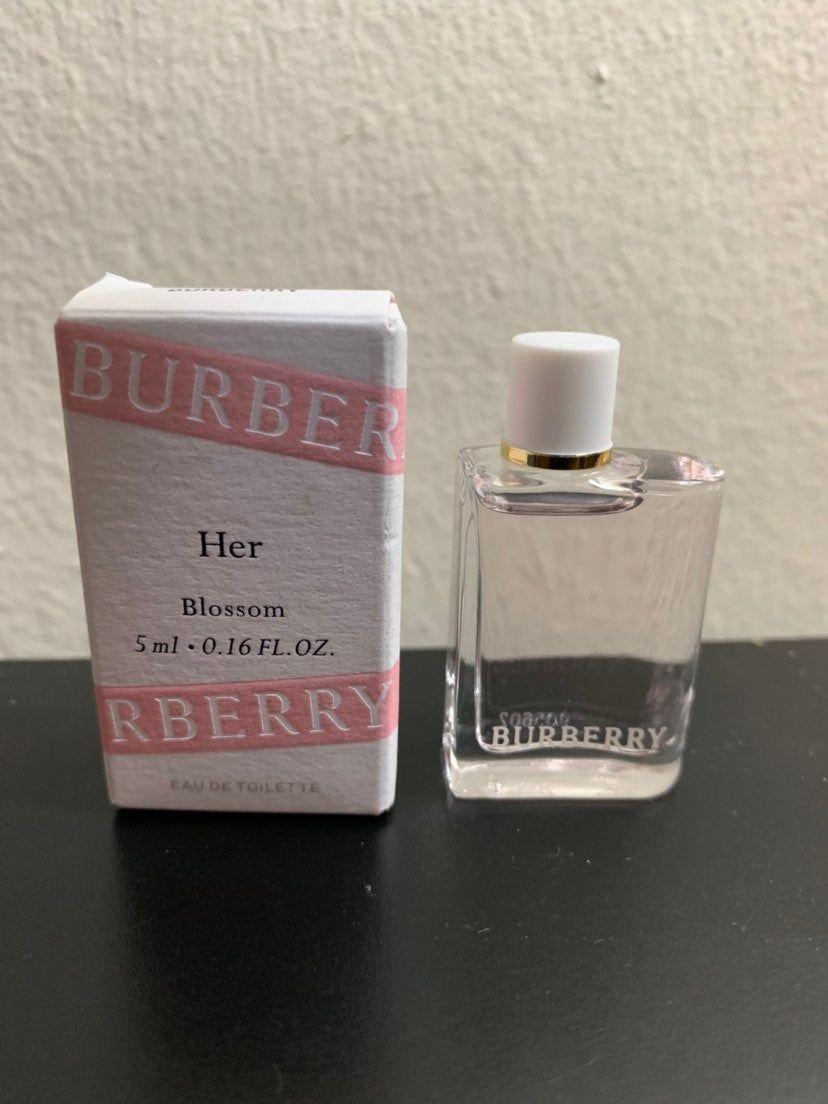 Nước hoa nữ Burberry Her Blossom EDT 5ml