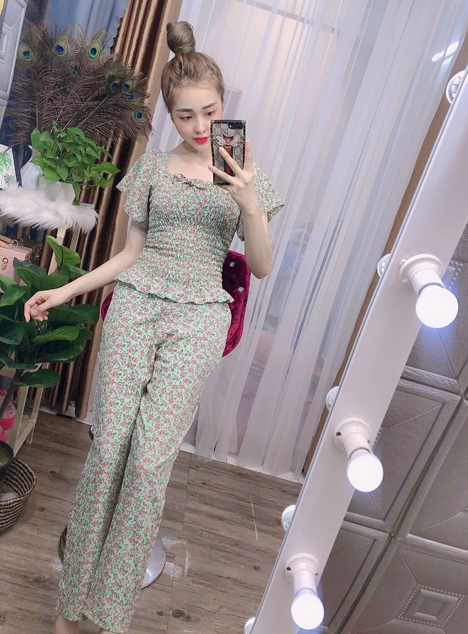 Đồ bộ ngủ nữ mặc nhà bộ quần áo 2 dây nữ bộ mặc ngủ nữ quần đùi vải Latin freesize 54kg, cn76