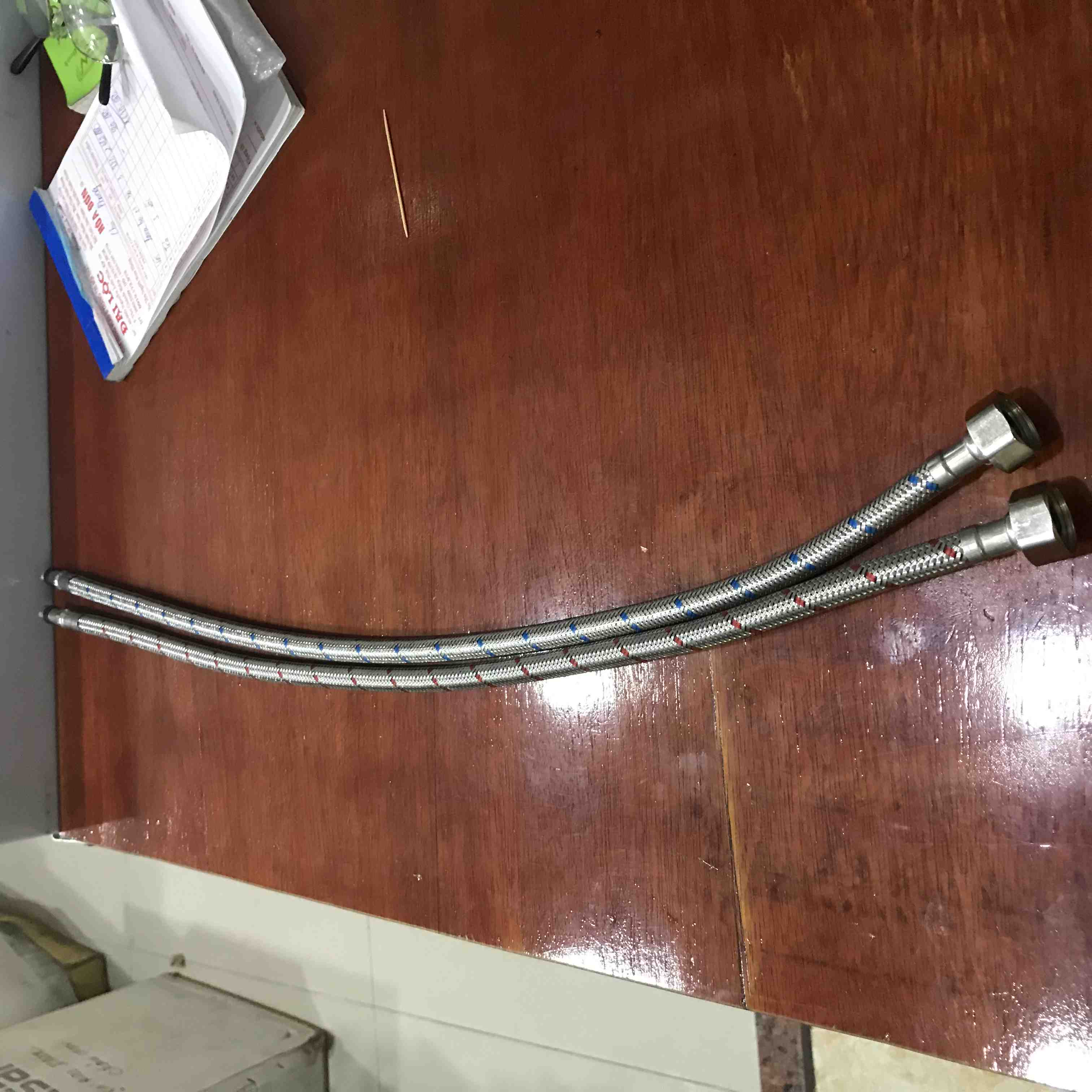 Dây cấp nước cho vòi nóng lạnh 60cm