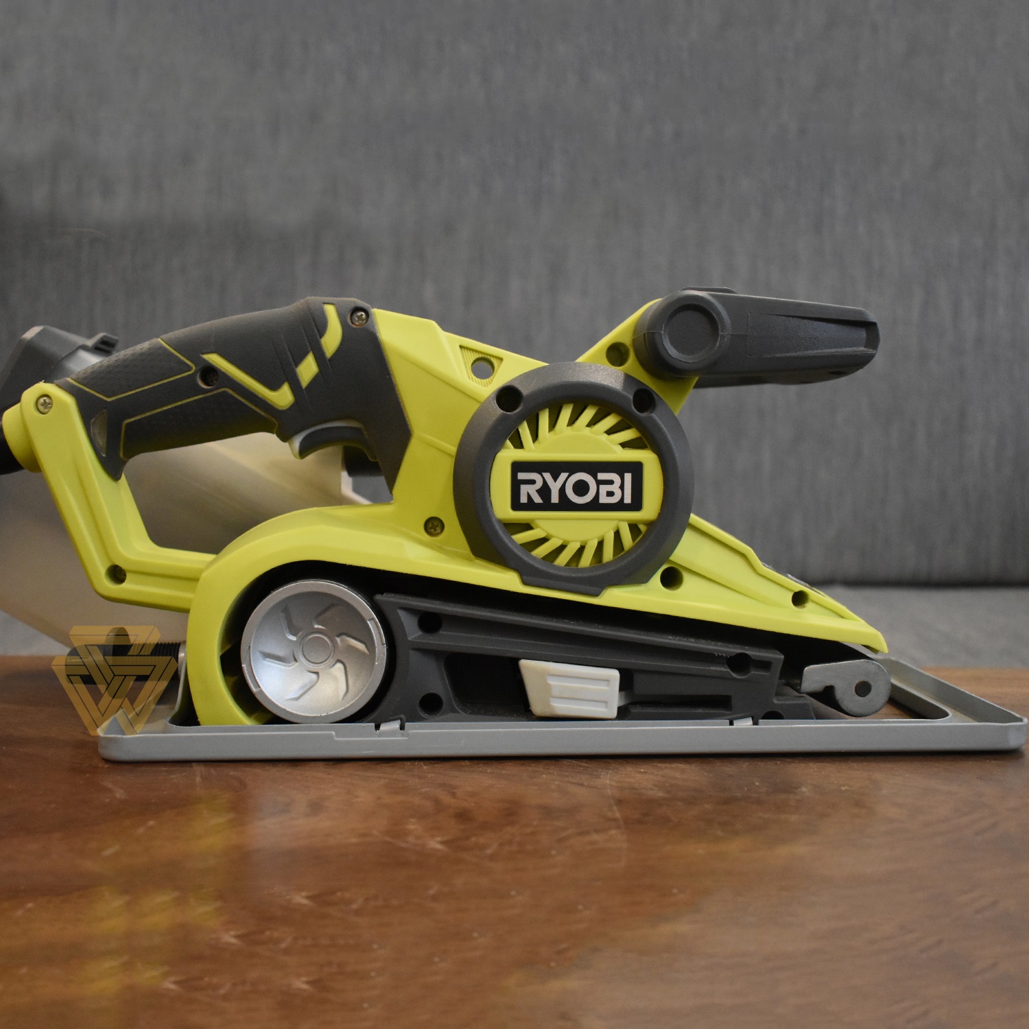 [HCM]Máy Chà Nhám Tăng 800W Ryobi EBS800