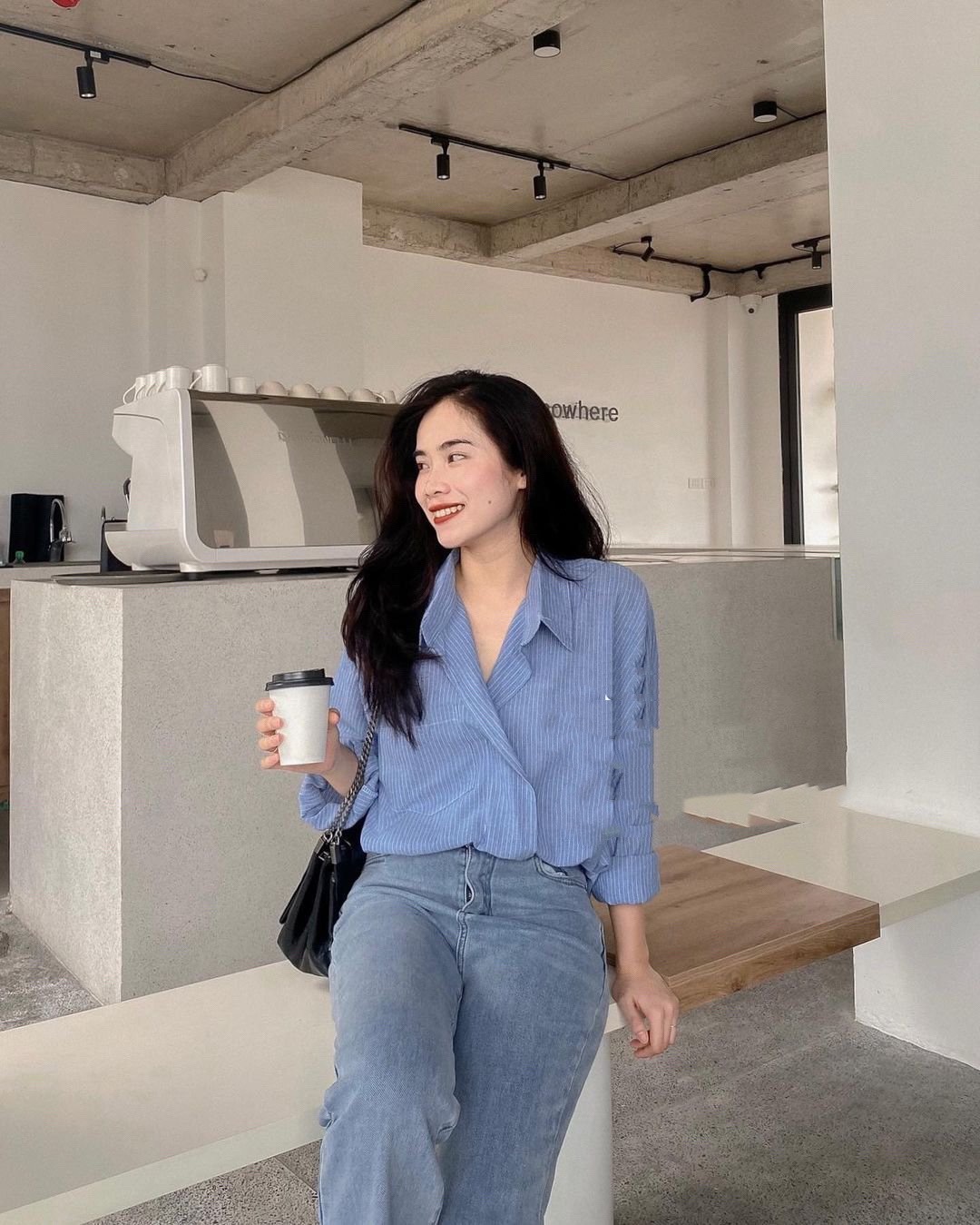 Áo Sơ Mi Kẻ Sọc Dọc Vạt Chéo Kiểu Hàn Quốc