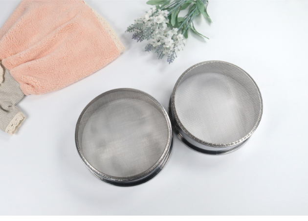DỤNG CỤ RAY BỘT SIÊU MỊN BẰNG INOX 15CM