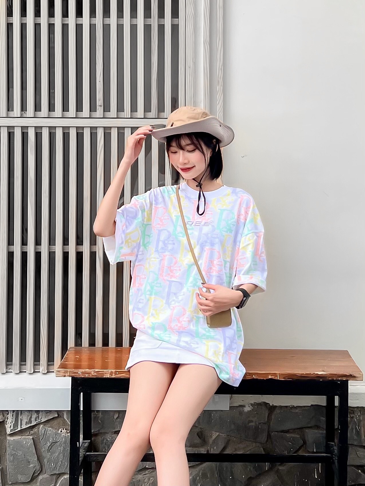 LOCAL BRAND REE - ÁO THUN MONOGRAM PIXEL MULTICOLOR MÀU TRẮNG