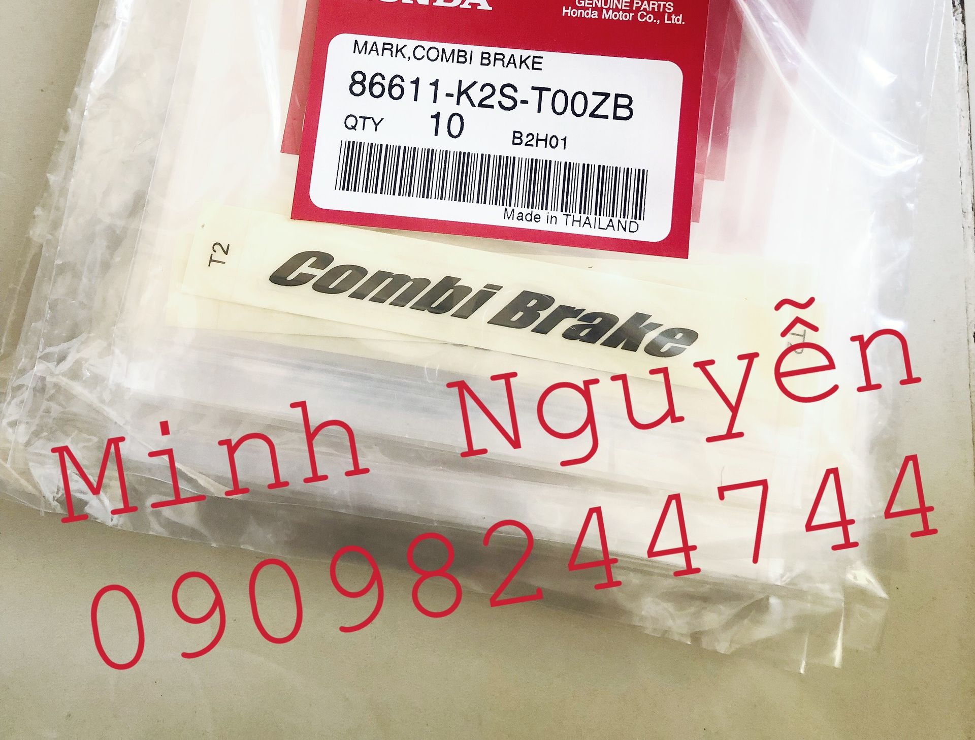 Tem chữ Combi brake dán dè trước vario click