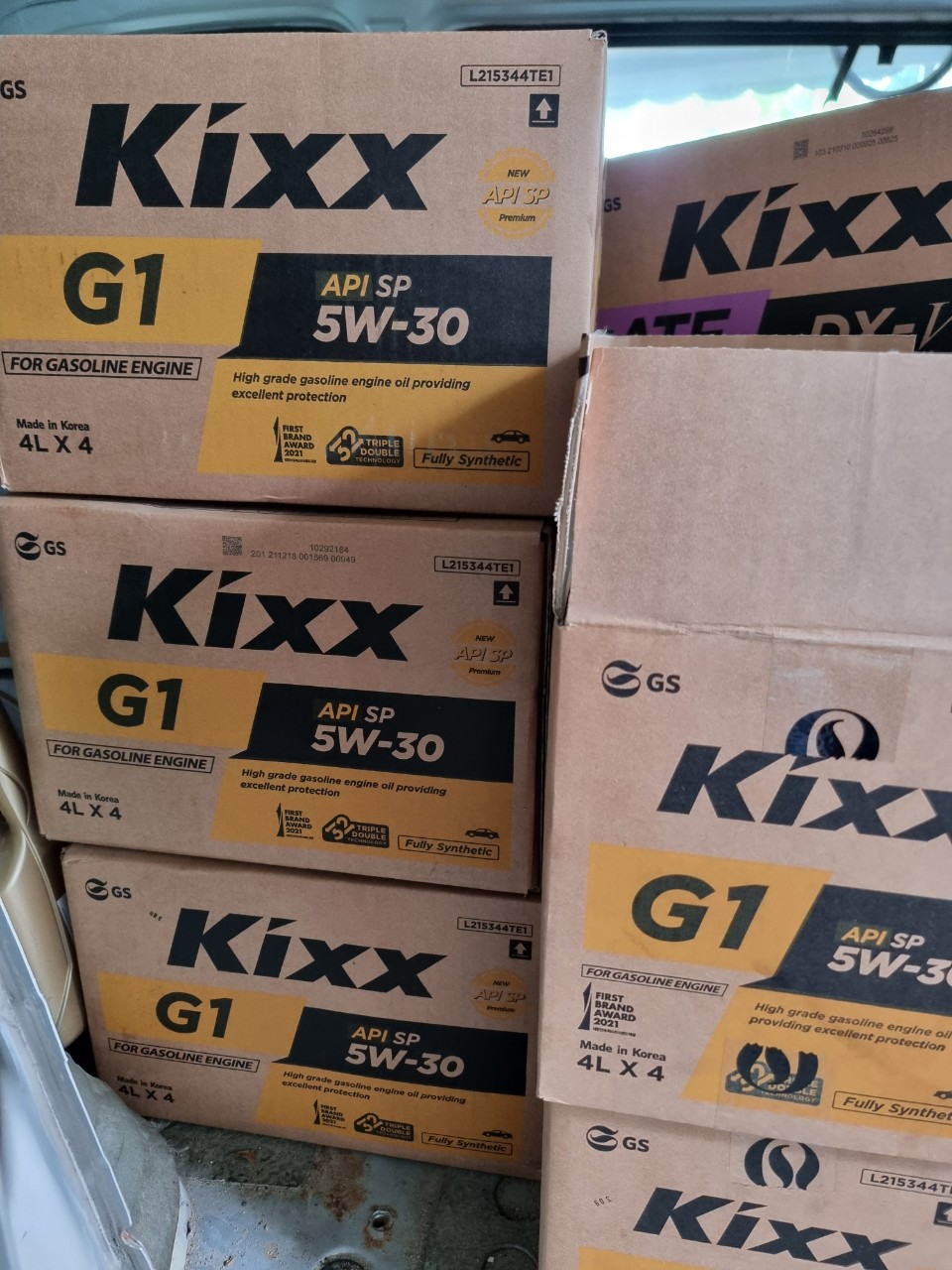 Combo 4 bình nhớt Kixx G1 5W-30