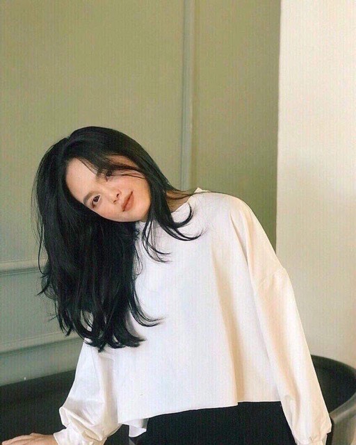 Áo croptop tay rộng