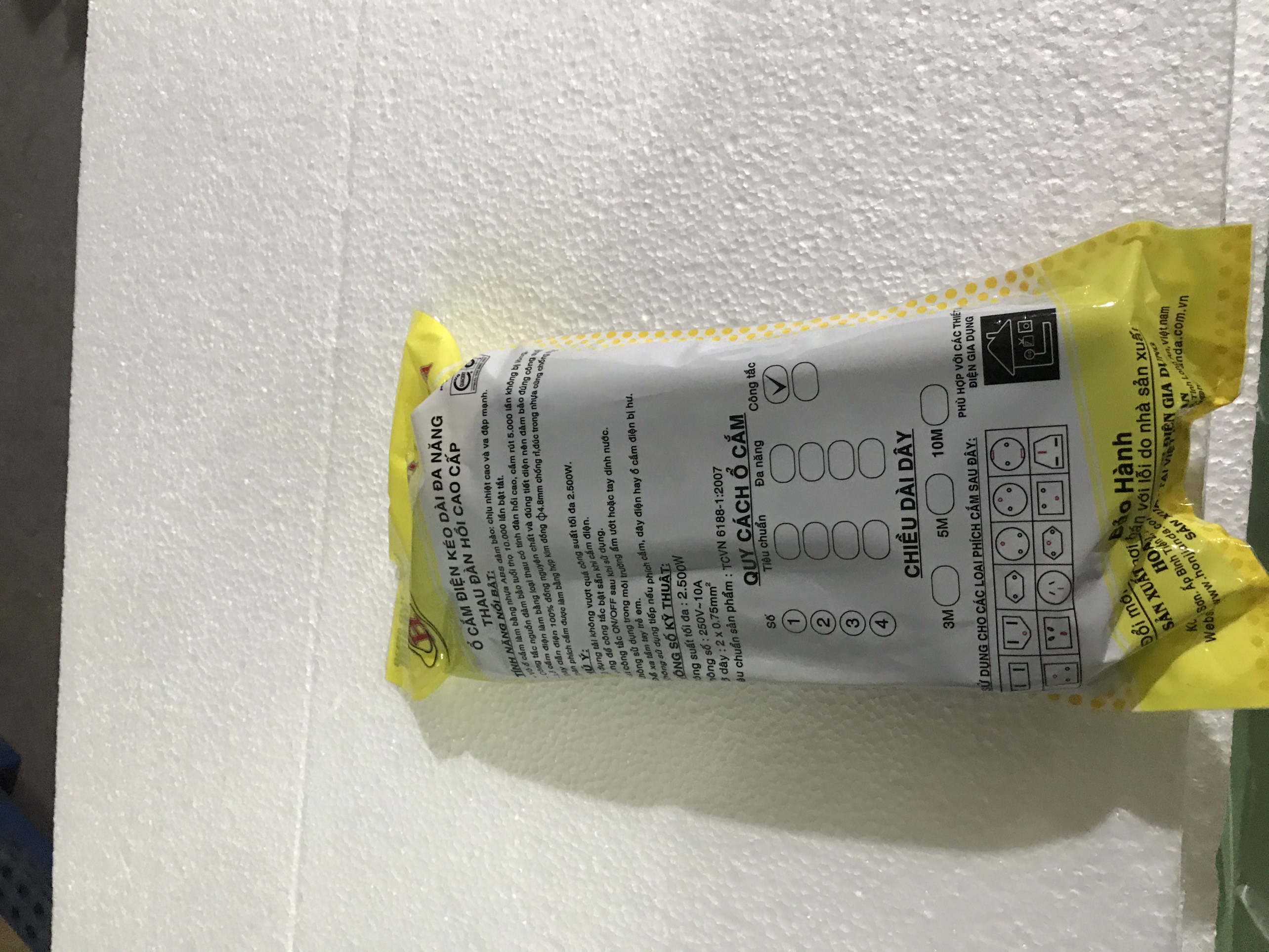 Ổ ĐIỆN 3 Ổ CẮM HONJIANDA HJD - 0313B ( ĐEN )