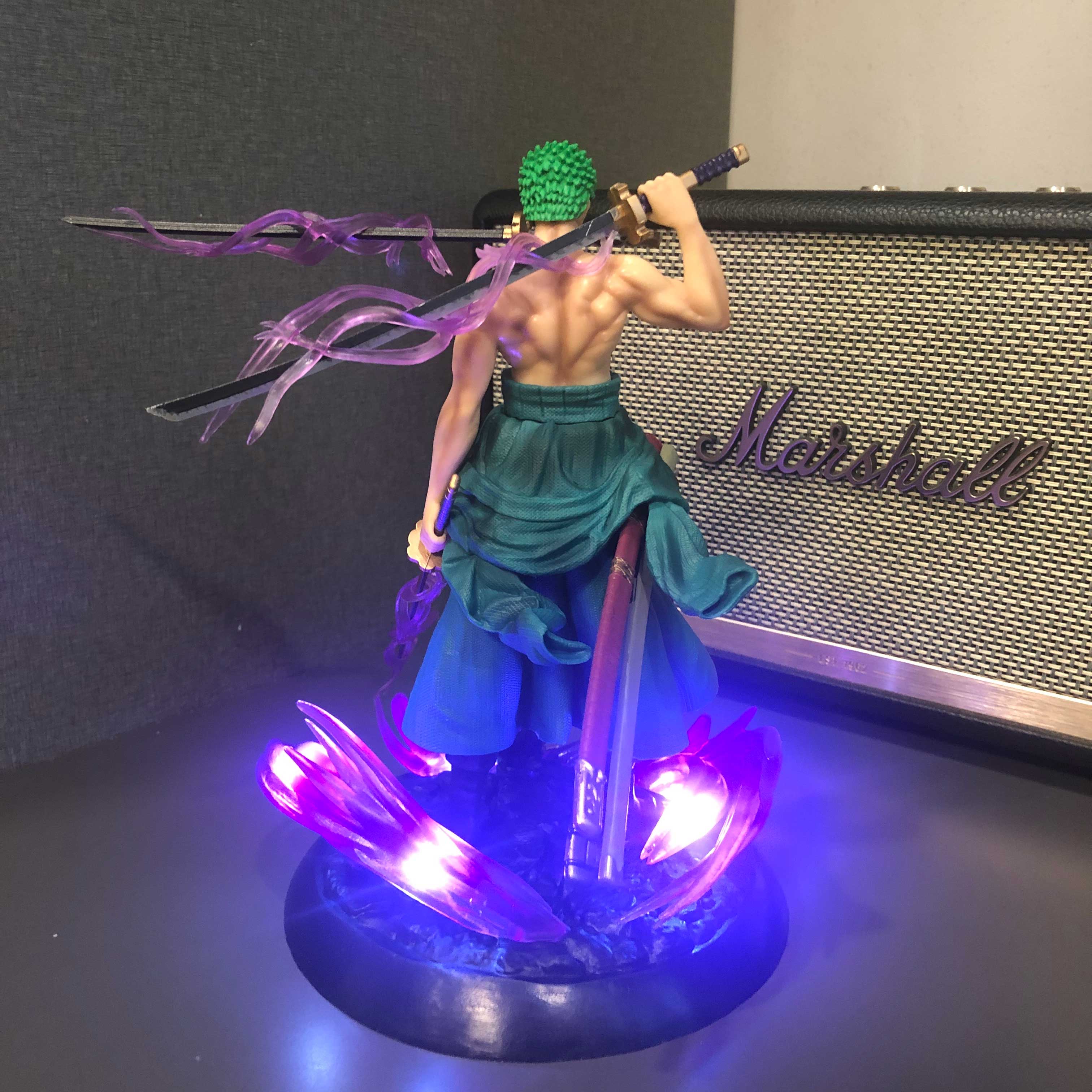 Mô hình Zoro 21 cm có LED USB - One Piece