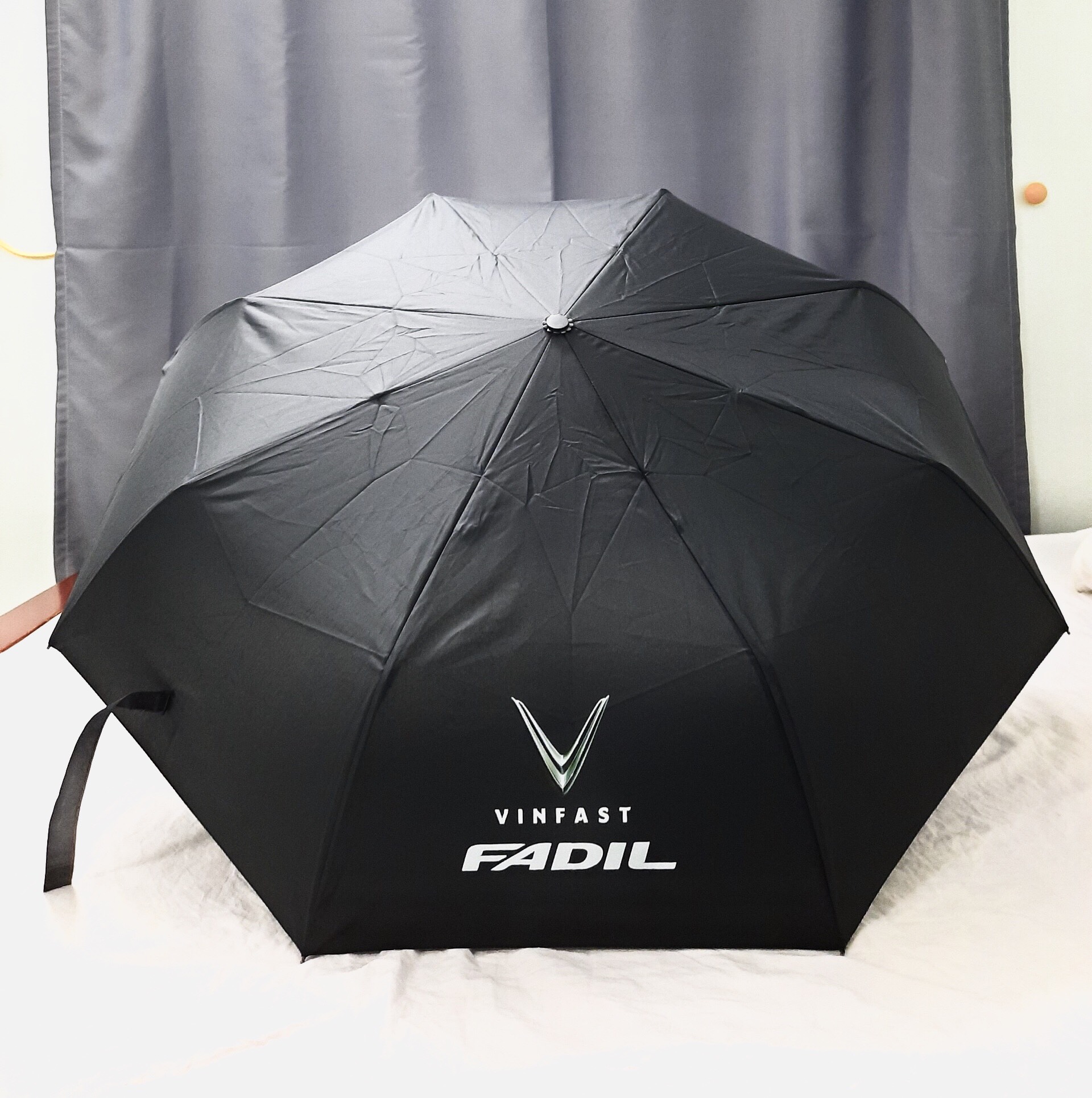 Ô DÙ TỰ ĐỘNG ĐÓNG MỞ CAO CẤP HÃNG XE VINFAST