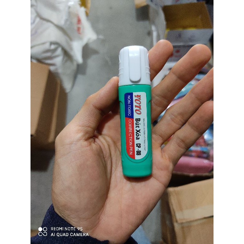 hộp 12 chiếc bút xoá CP-09