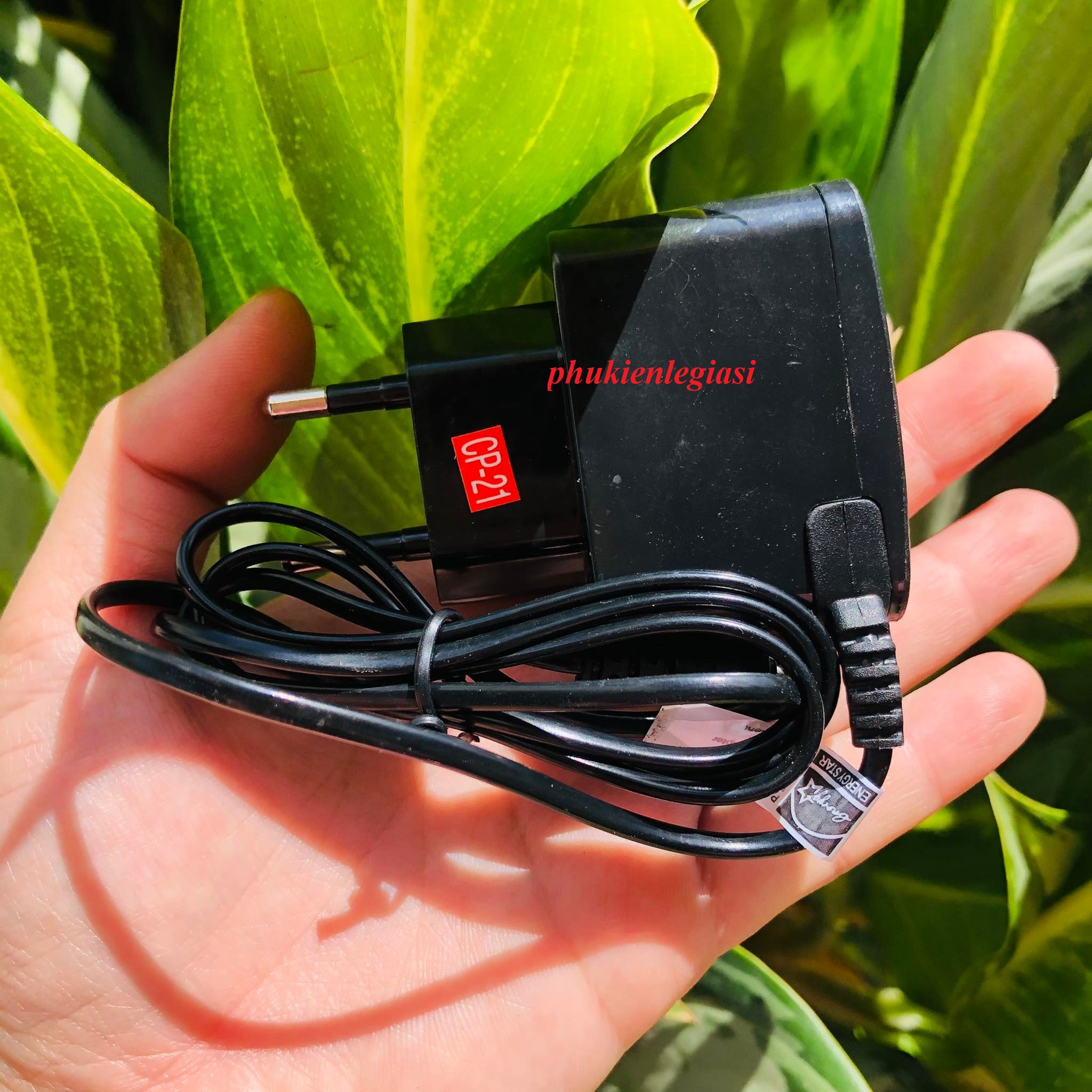 Sạc nokia chân kim