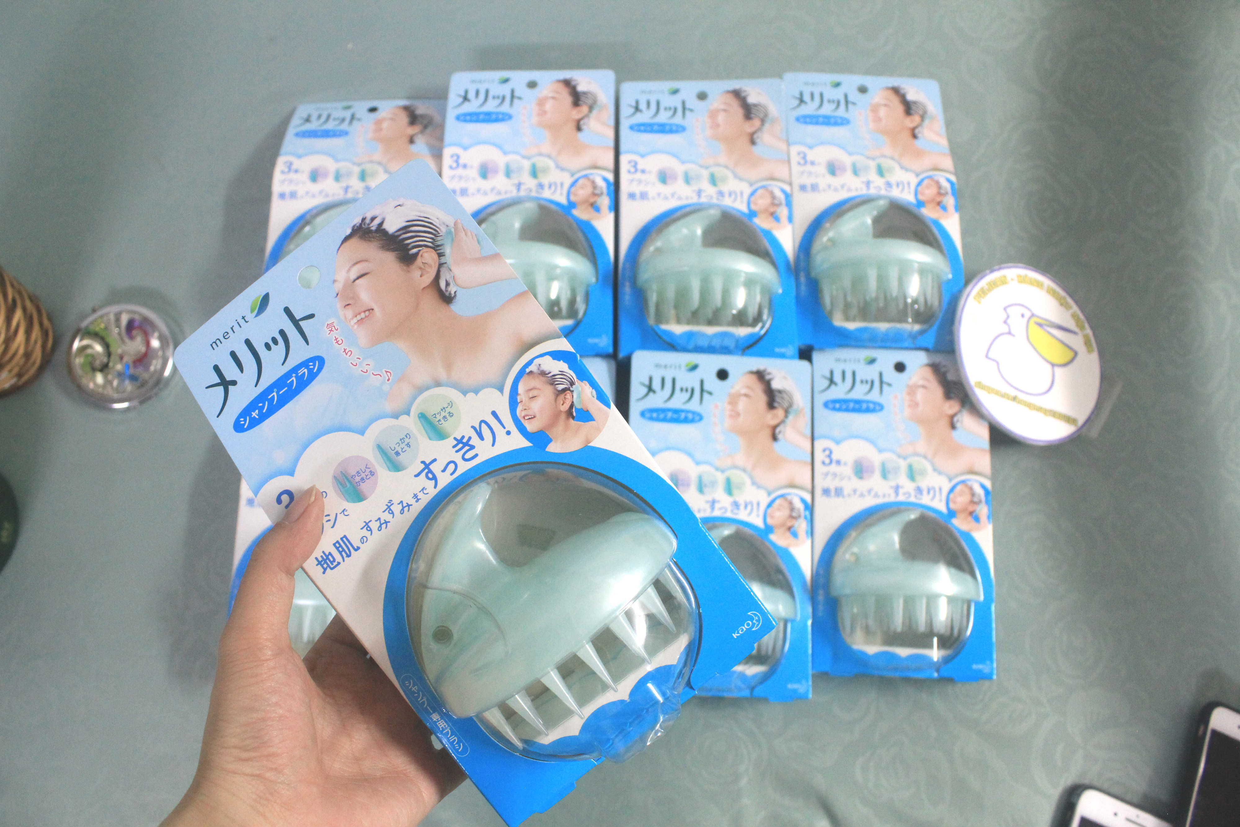 LƯỢC GỘI ĐẦU MERIT KAO SIÊU MỀM CỦA NHẬT