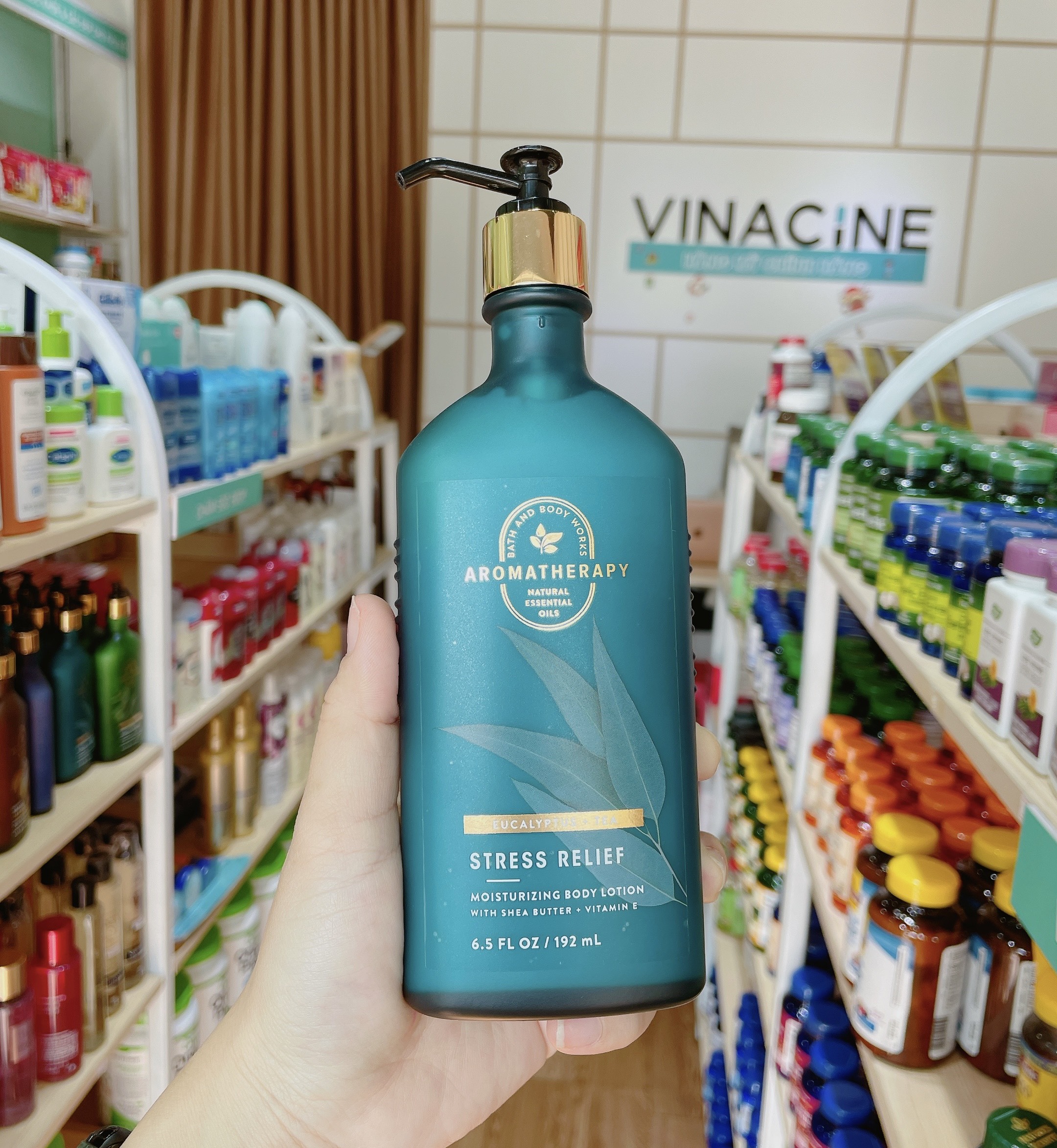 Lotion dưỡng da Bath & Body Works Aromatherapy