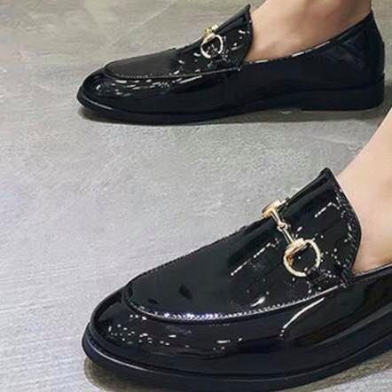Giầy lười xích trơn da bóng nam