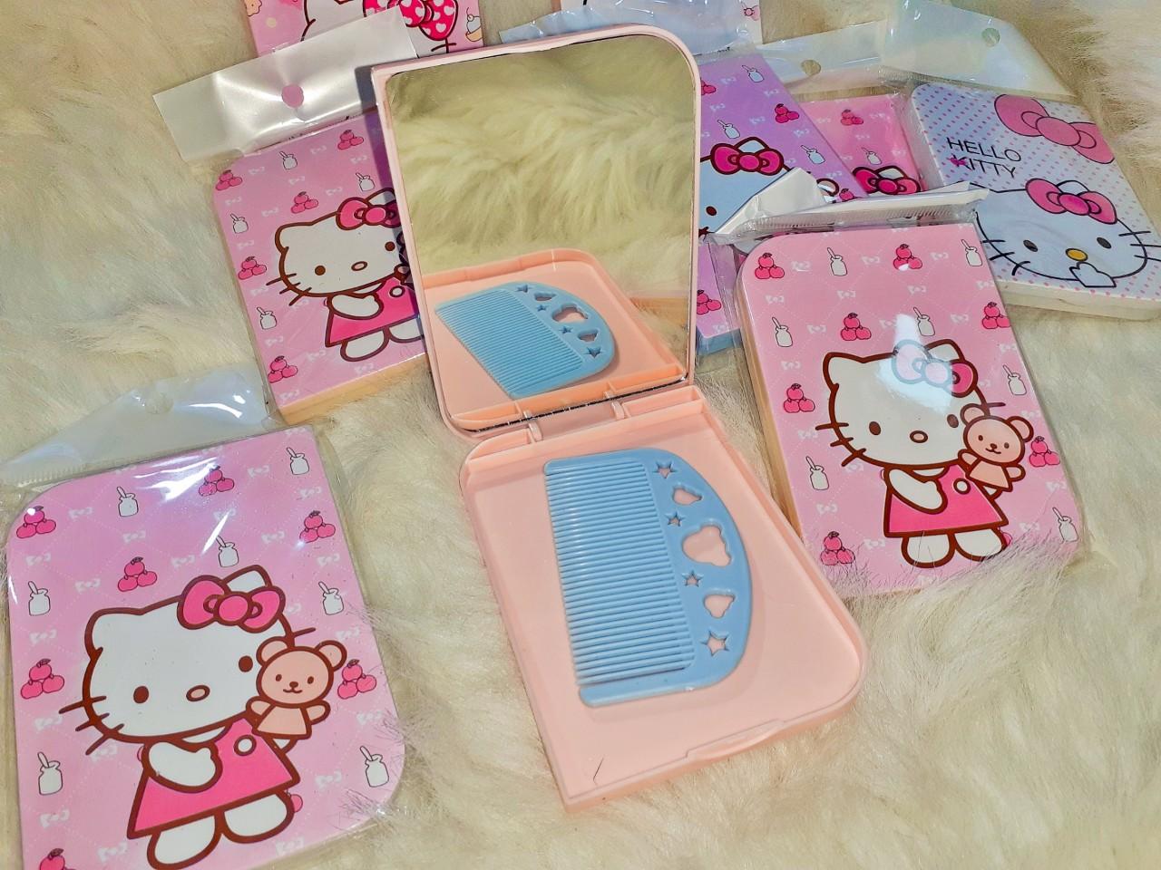 bộ gương + lược Mèo Kitty