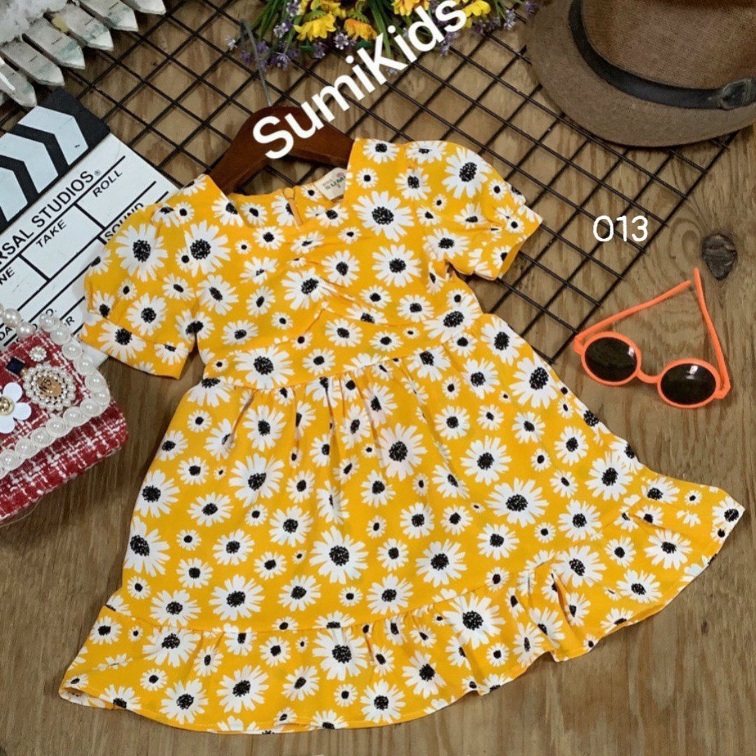 [HCM]Váy bé gái đầm bé gái hoa cúc vàng 11 đến 42kg  013