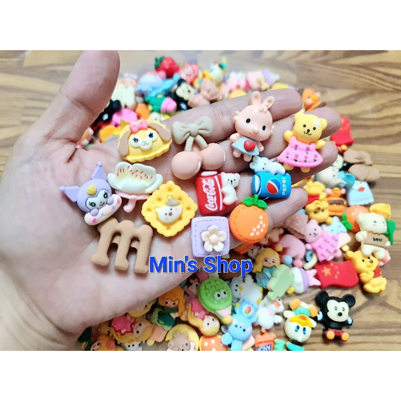 Set 100 charm/center nhám trộn nhiều mẫu xinh (có cả những mẫu ko có trong ảnh)
